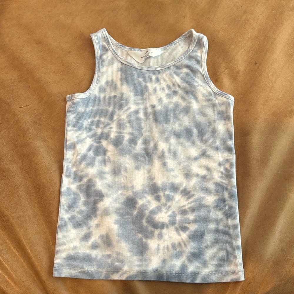 H&M girls tie dye ribbed tank top. Blue and white. Size  6x/7